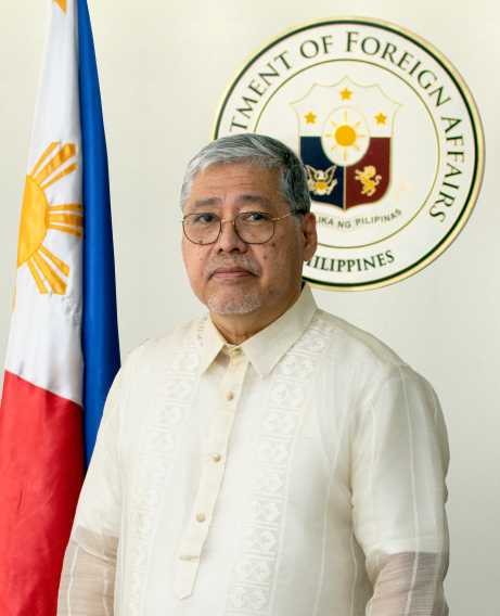 SFA Manalo Official Portrait resized1